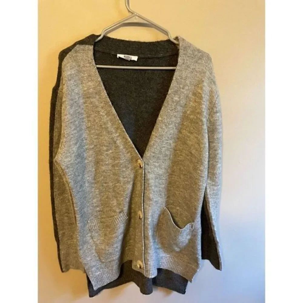 BB Dakota by Steve Madden Cardigan Sweater (SZ M)